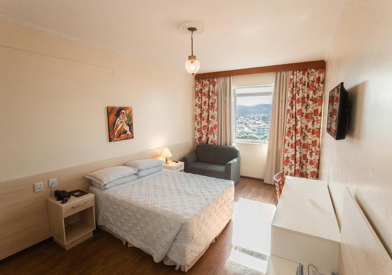 Hotel San Silvestre Tubarao Exterior photo